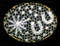 Crystallized Layered Medium Oval