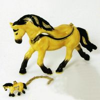 Kingspoint "Shiloh Quarter Horse" Trinket Box and Necklace