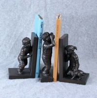 Hide N Seek Book Ends