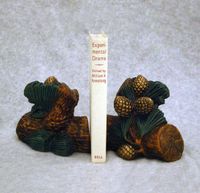 Pinecone Cluster Bookends