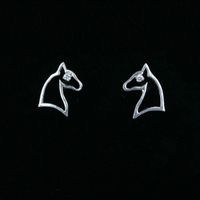 Horsehead Outline with CZ Eye
